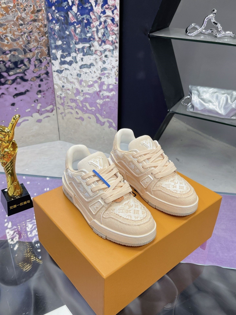 Louis Vuitton Sneakers